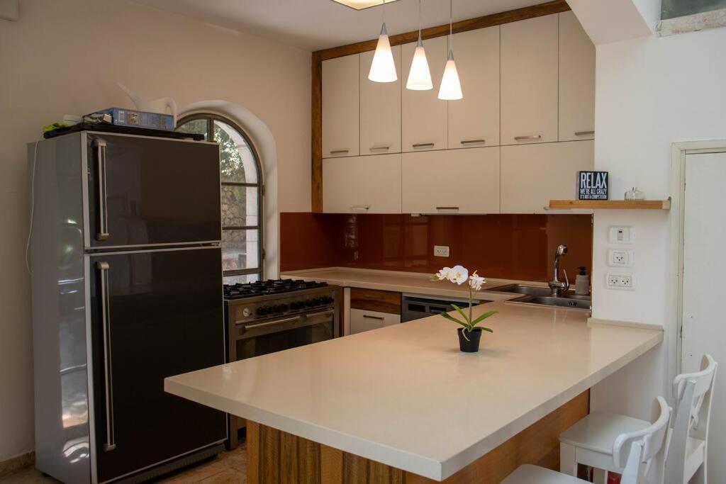 Cozy Heritage Home Yerusalem Bagian luar foto