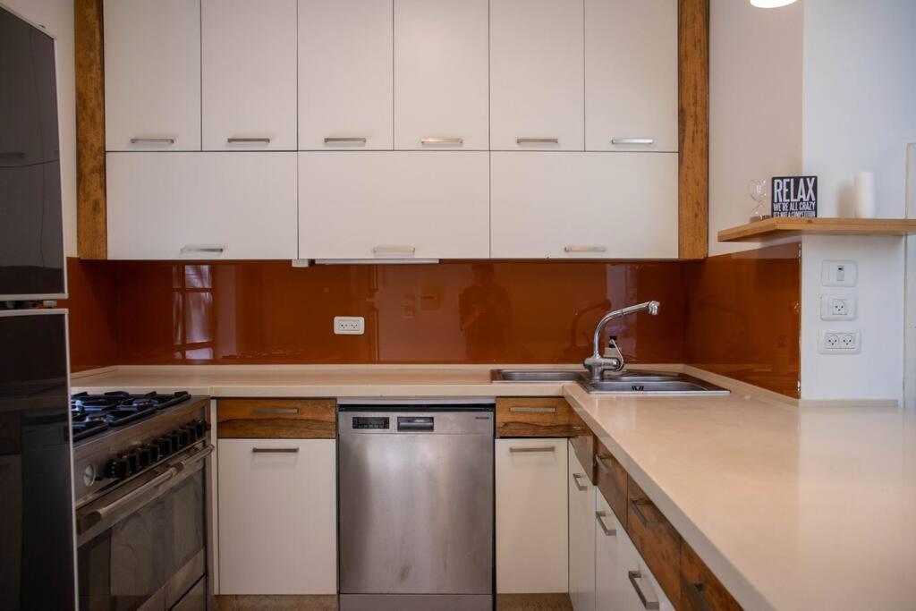 Cozy Heritage Home Yerusalem Bagian luar foto
